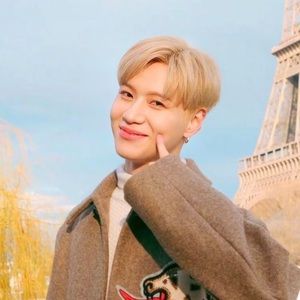 Meet your Posher, Shania